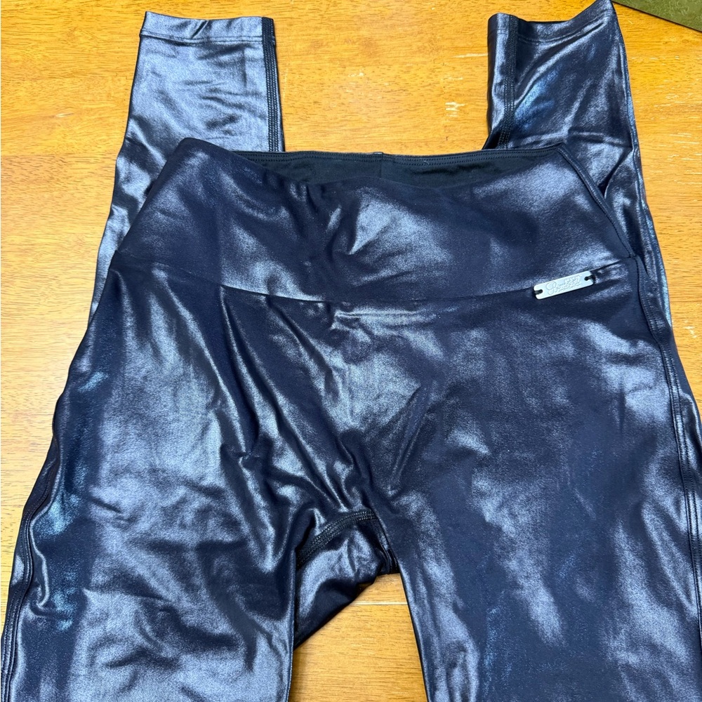 Bombshell sportswear leggings